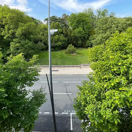 Le Cilaos, Au Coeur De Καστρ